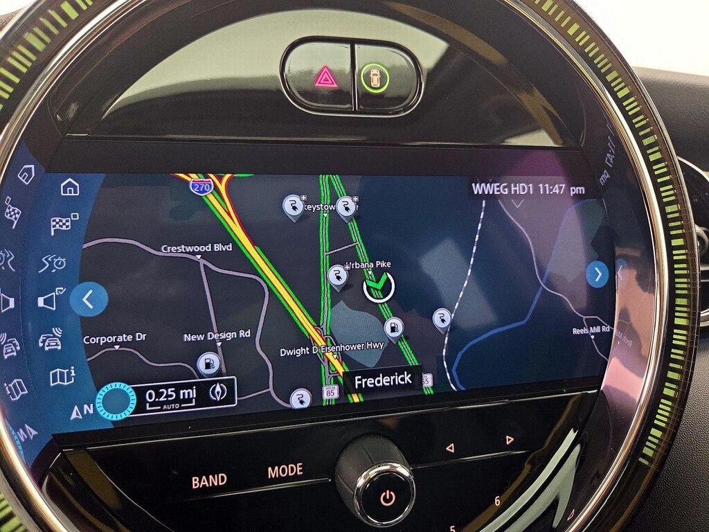 used 2024 MINI SE Hardtop car, priced at $24,998