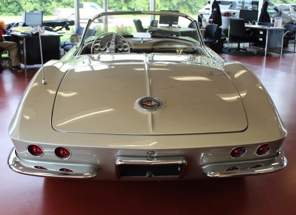 used 1962 Chevrolet Corvette car, priced at $125,000
