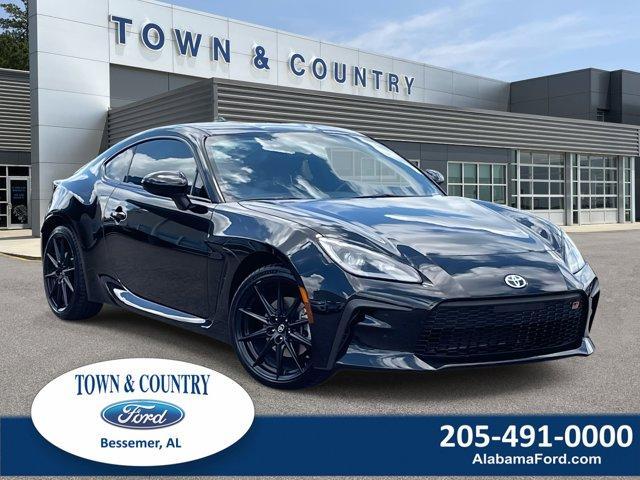 used 2024 Toyota GR86 car, priced at $32,998