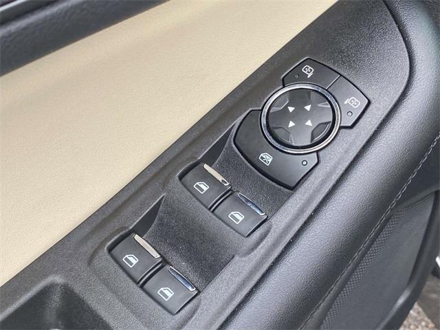 used 2024 Ford Edge car, priced at $26,998