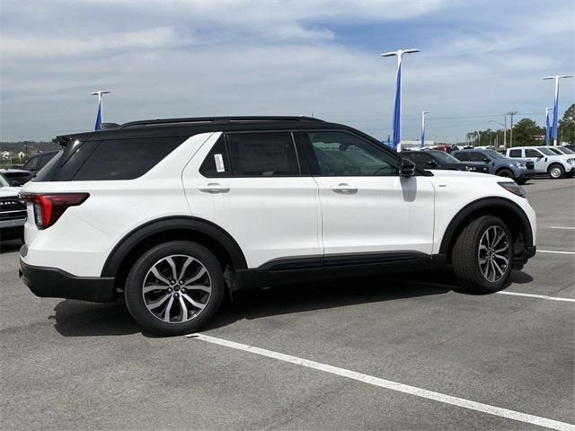 new 2025 Ford Explorer car, priced at $48,536