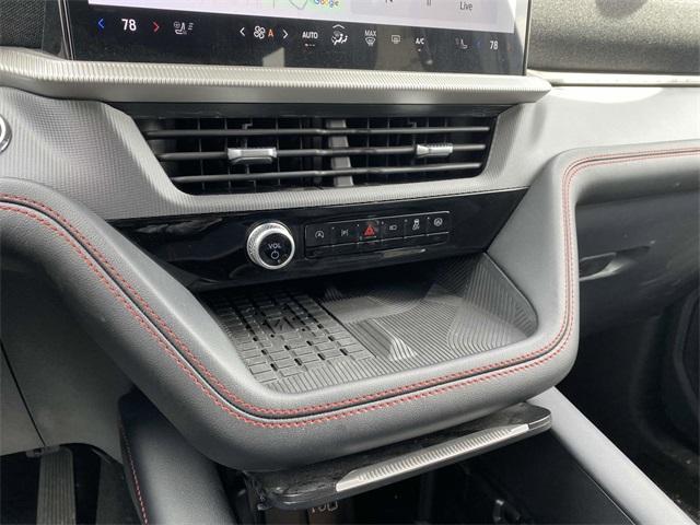 new 2025 Ford Explorer car, priced at $48,536