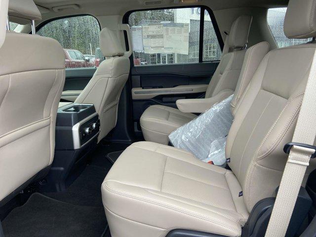 new 2024 Ford Expedition car, priced at $60,971