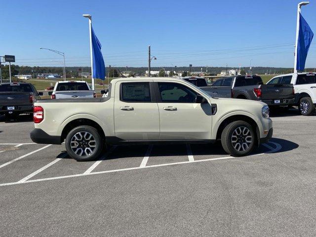 new 2025 Ford Escape car, priced at $30,325