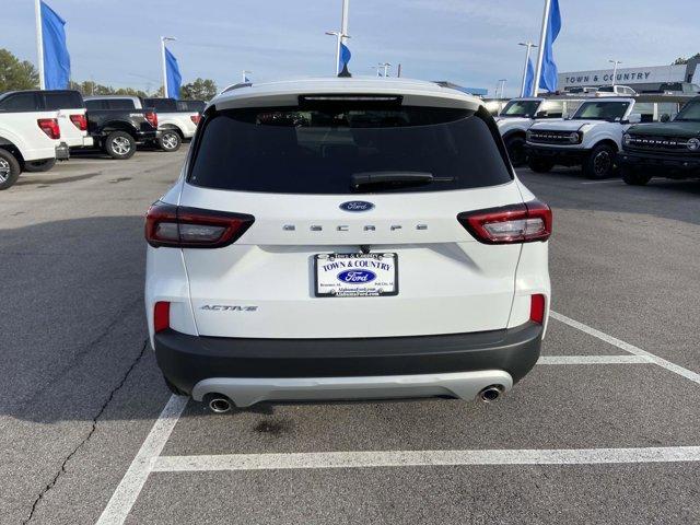 new 2025 Ford Escape car, priced at $29,139