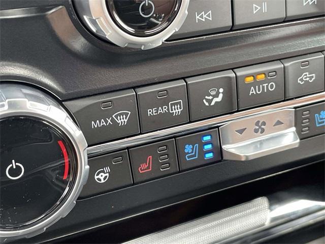 new 2025 Ford F-250 car, priced at $93,935