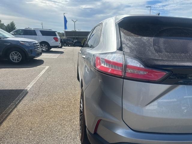 used 2021 Ford Edge car, priced at $20,990