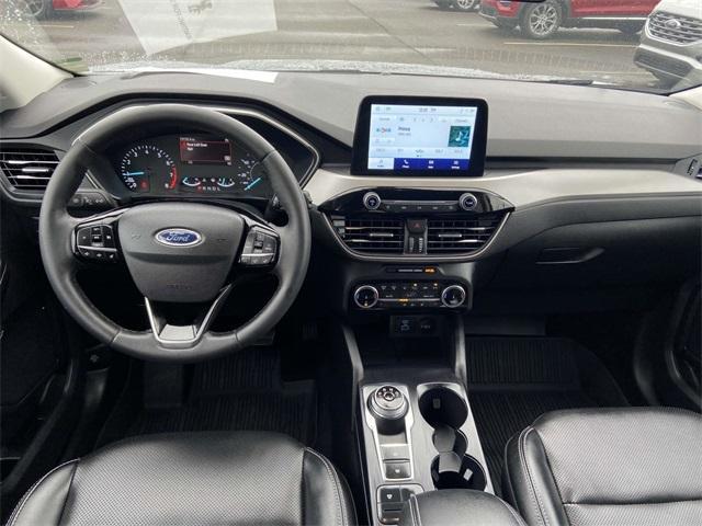 used 2022 Ford Escape car, priced at $25,899