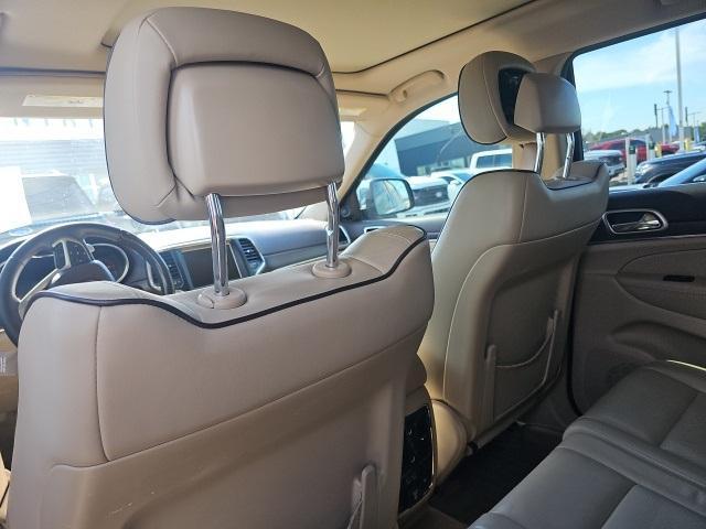 used 2015 Jeep Grand Cherokee car, priced at $10,975