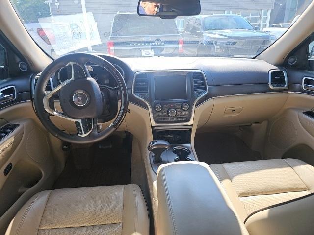 used 2015 Jeep Grand Cherokee car, priced at $10,975
