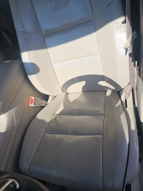 used 2015 Jeep Grand Cherokee car, priced at $10,975
