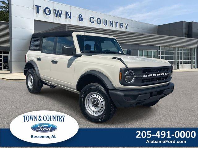 new 2025 Ford Bronco car, priced at $38,461