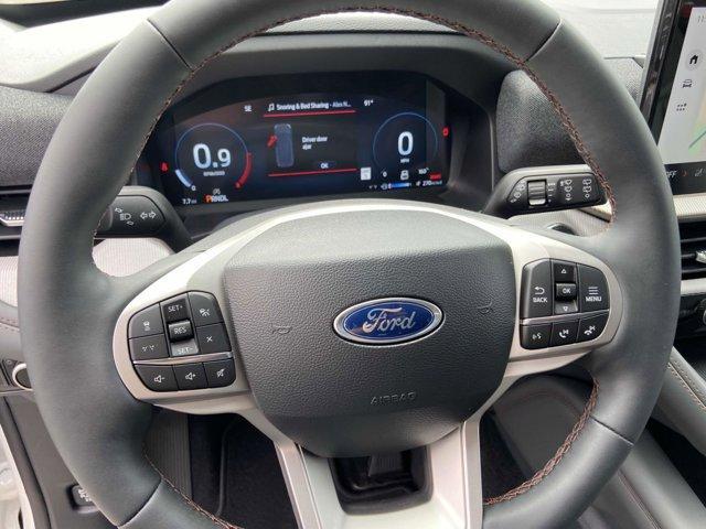 new 2025 Ford Explorer car, priced at $44,477