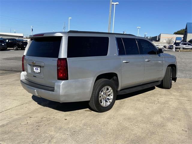 used 2020 Chevrolet Suburban car, priced at $25,642