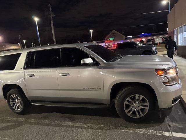 used 2020 Chevrolet Suburban car, priced at $26,990