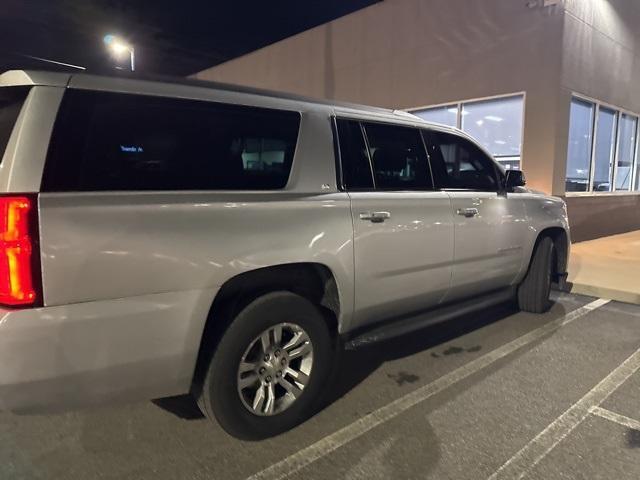 used 2020 Chevrolet Suburban car, priced at $26,990