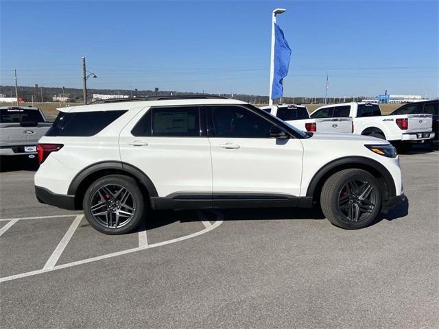 new 2025 Ford Explorer car, priced at $52,302