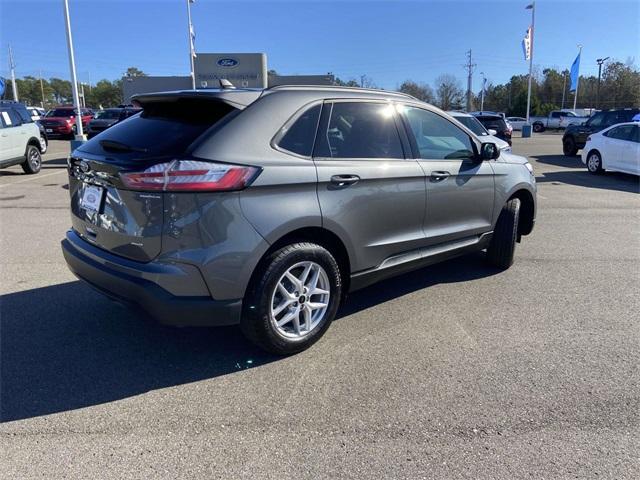 used 2024 Ford Edge car, priced at $28,995