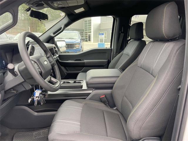 new 2025 Ford F-150 car, priced at $46,618