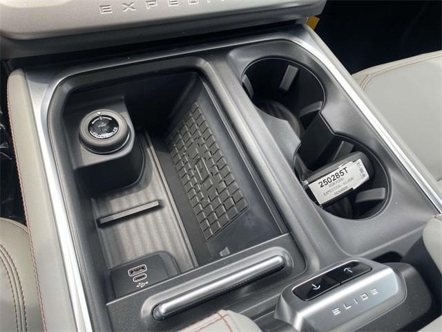 new 2025 Ford Expedition Max car, priced at $70,910