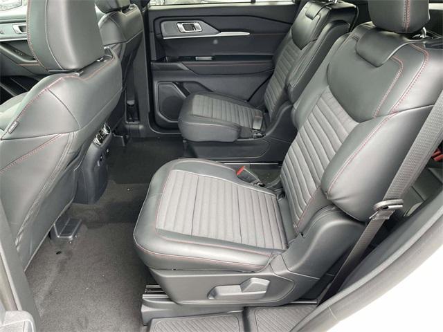 new 2025 Ford Explorer car, priced at $44,342