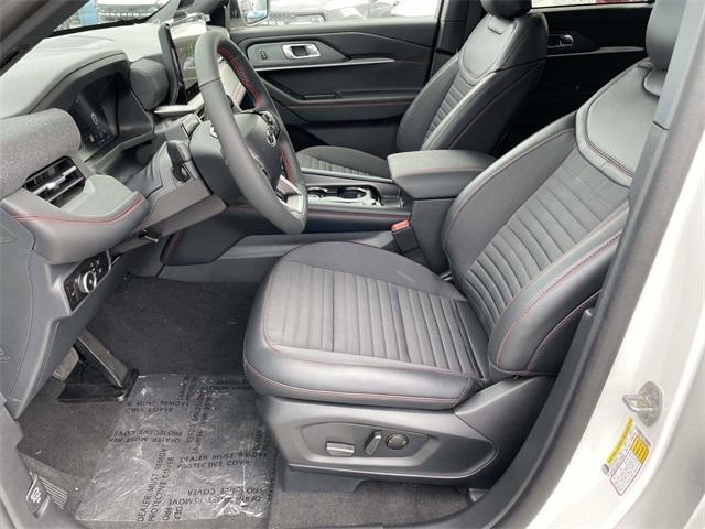 new 2025 Ford Explorer car, priced at $44,342
