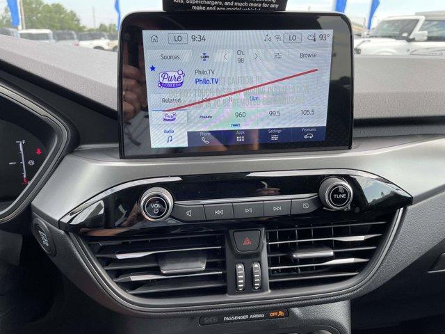 new 2025 Ford Escape car, priced at $25,250