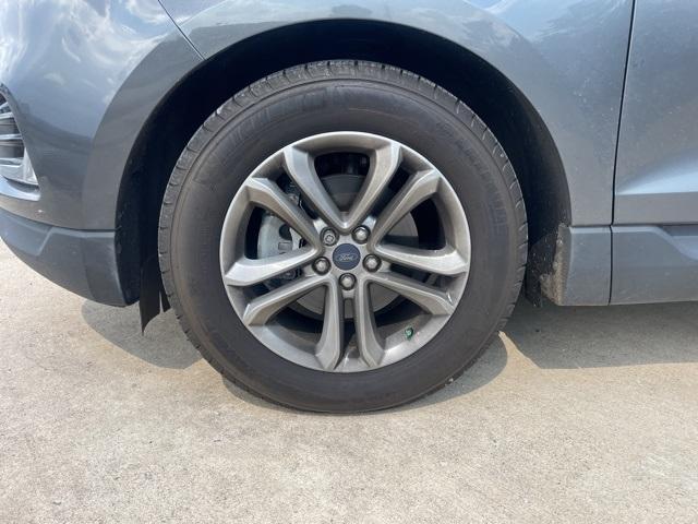 used 2020 Ford Edge car, priced at $21,882