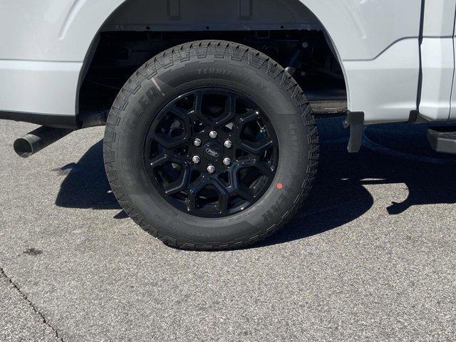 new 2024 Ford F-150 car, priced at $49,913