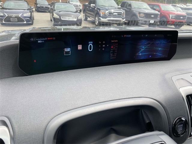 new 2025 Ford Expedition car, priced at $66,705