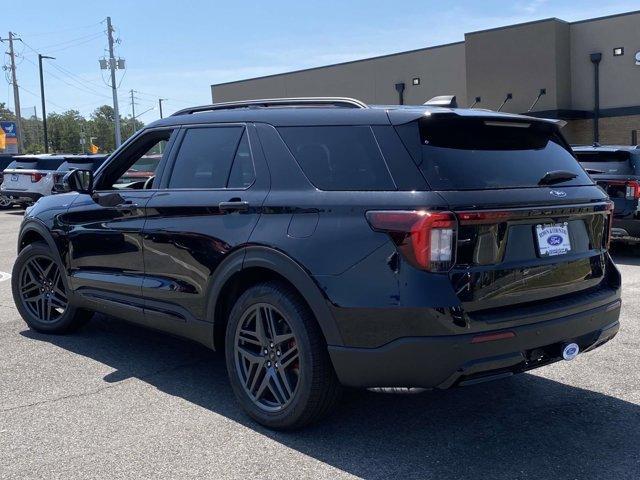 new 2025 Ford Explorer car, priced at $45,836