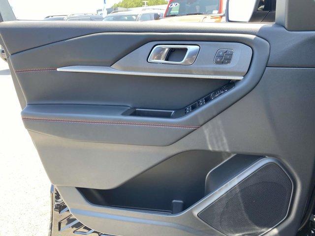 new 2025 Ford Explorer car, priced at $45,836
