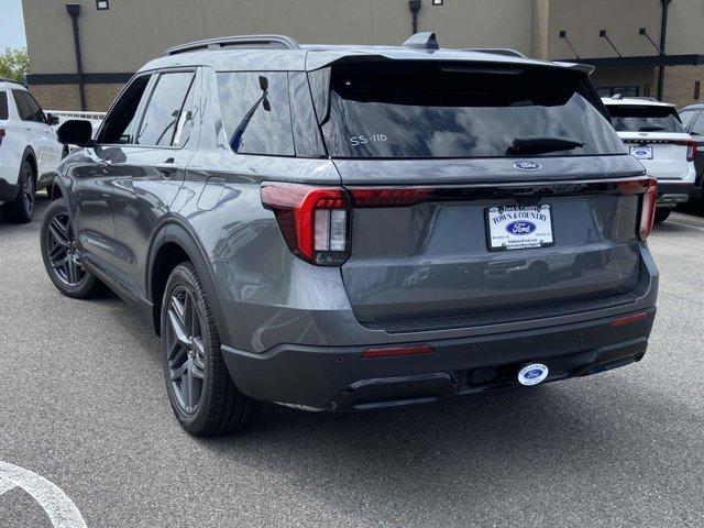 new 2025 Ford Explorer car, priced at $46,500