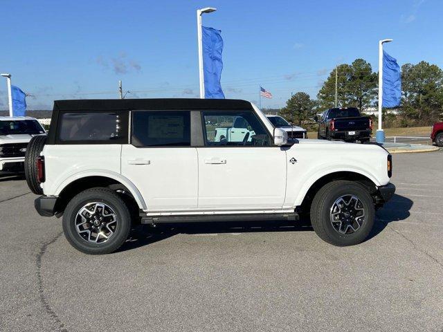 new 2024 Ford Bronco car, priced at $50,753