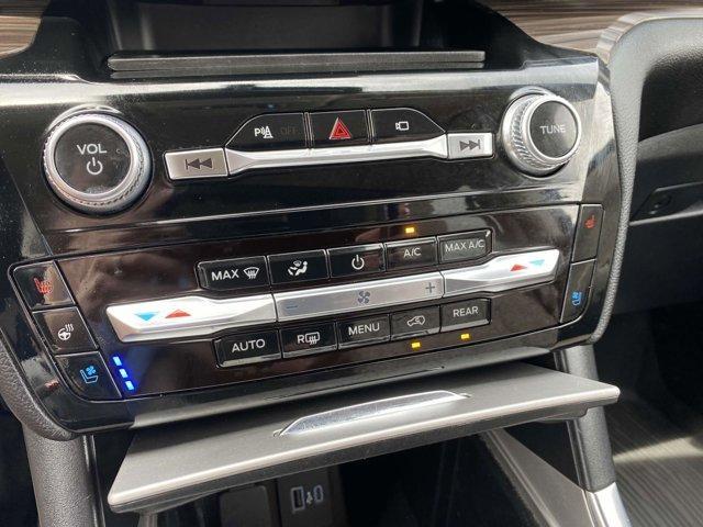 used 2022 Ford Explorer car, priced at $24,995