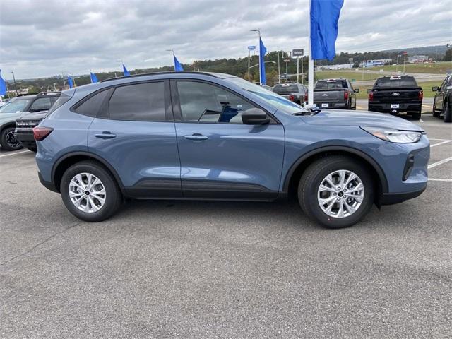 new 2025 Ford Escape car, priced at $32,020