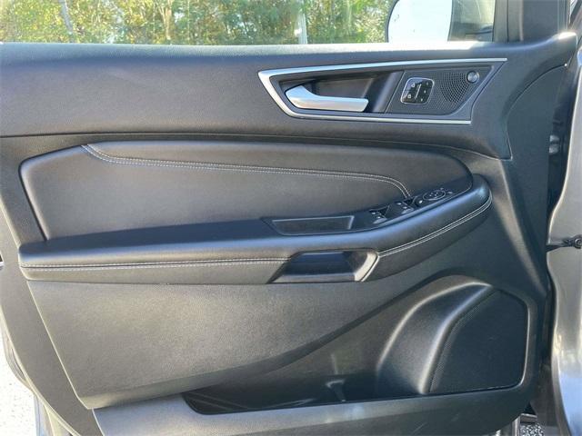 used 2024 Ford Edge car, priced at $27,999