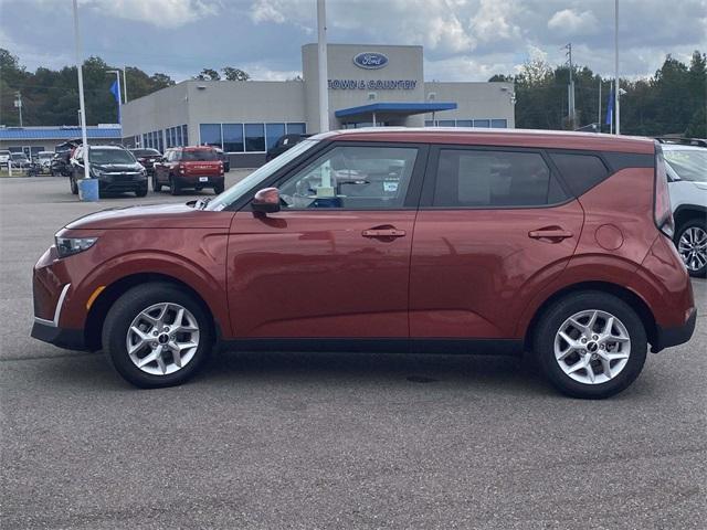 used 2023 Kia Soul car, priced at $19,777