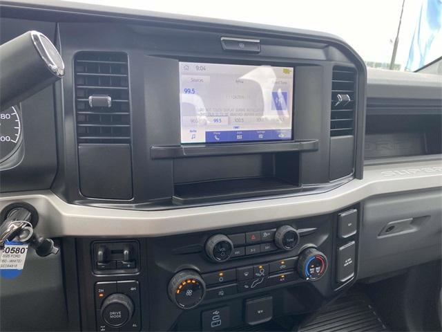 new 2025 Ford F-350 car, priced at $66,555