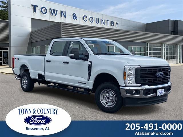new 2025 Ford F-350 car, priced at $66,555