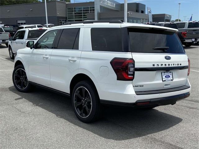 new 2024 Ford Expedition car, priced at $70,410