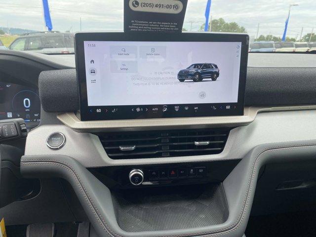 new 2025 Ford Explorer car, priced at $40,714