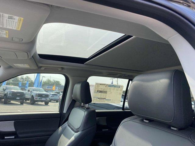 new 2025 Ford Expedition Max car, priced at $67,786