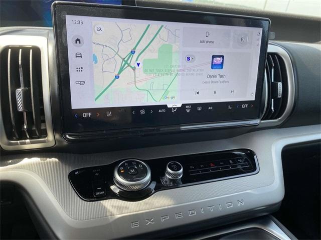new 2025 Ford Expedition car, priced at $68,954