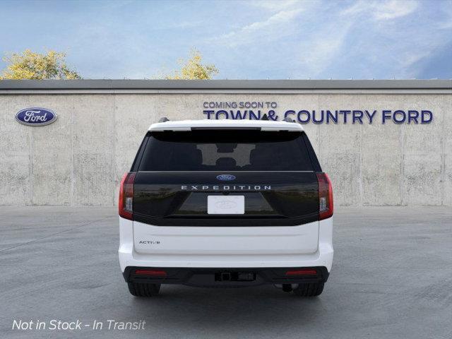 new 2025 Ford Expedition car, priced at $69,650