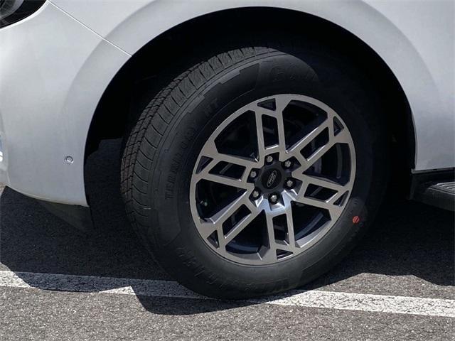 new 2025 Ford Expedition car, priced at $68,954