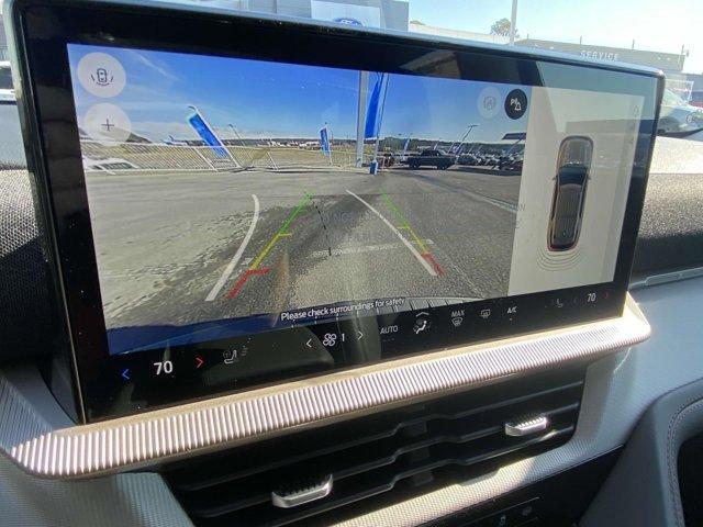 new 2025 Ford Explorer car, priced at $41,620