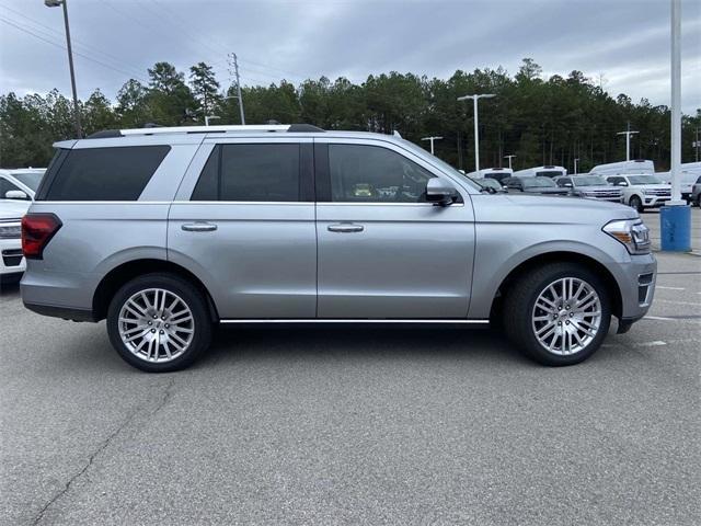 new 2024 Ford Expedition car, priced at $68,463