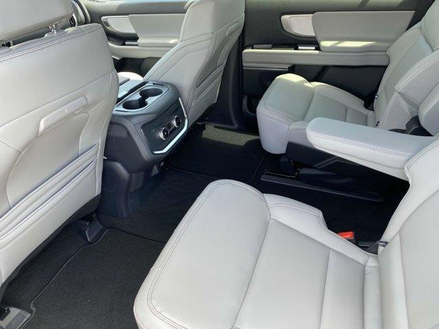 new 2025 Ford Expedition car, priced at $68,210