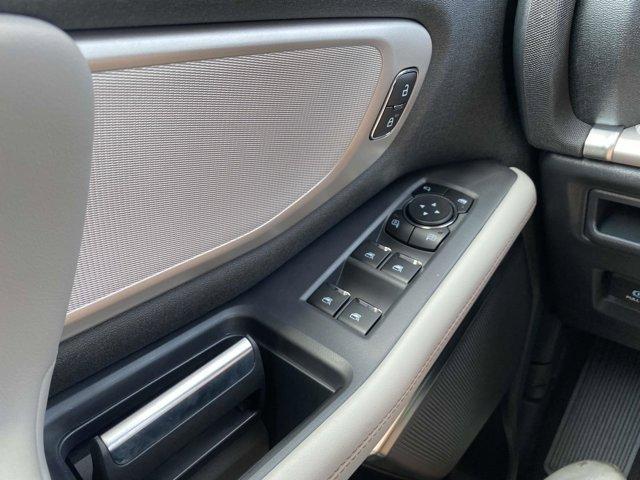 new 2025 Ford Expedition car, priced at $68,210